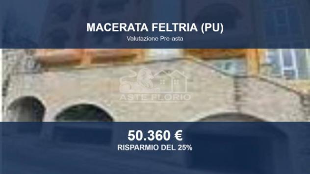 Immobile in asta di 70 m², box auto in vendita a Macerata
