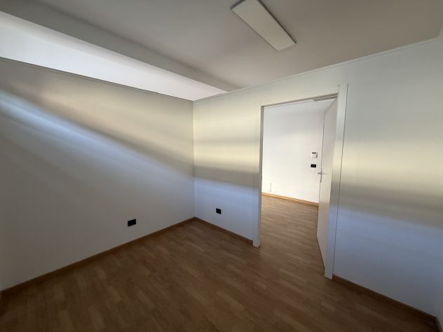 PARABIAGO - MILANO. - Foto 3