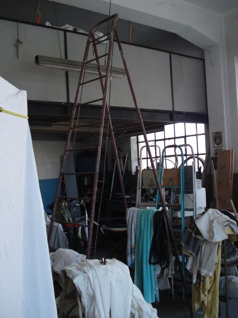 SCALA IN FERRO ALTEZZA METRI 3,30 COSTRUITA DA UN'ARTIGIANO FABBRO SU MISURA. - Foto 9