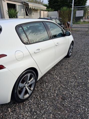 PEUGEOT - 308 - 1.6 e-HDi 115 CV S&S GT Line - Foto 4