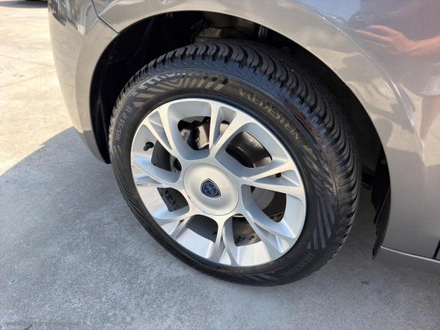 LANCIA Ypsilon 1.2 69 CV 5p. Platinum AFFARE! - Foto 10