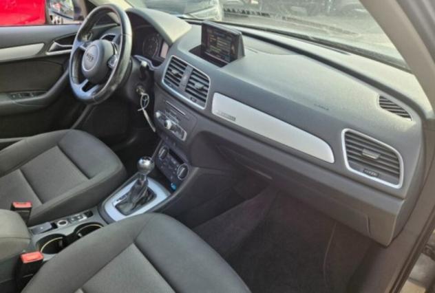 Audi Q3 2.0 TDI 150 CV quattro Business - Foto 6