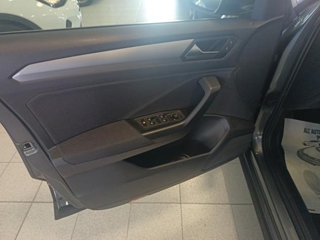 Volkswagen T-Roc 1.5 TSI ACT Life DSG - Foto 9