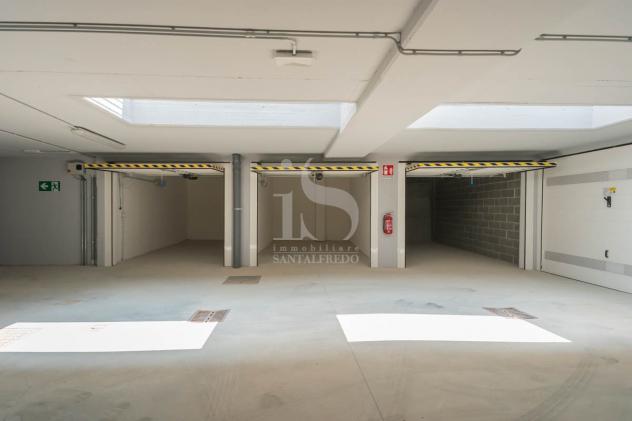 BOX AUTO di 1 vani e di 17 mq (VIMERCATE) rif. HOME 3637_1