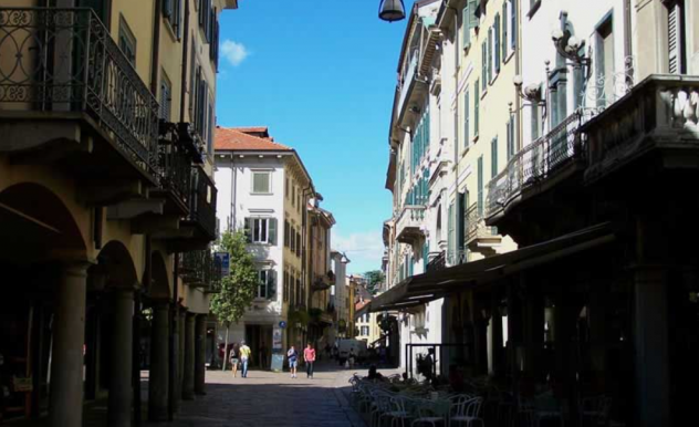 Luminoso bilocale mansardato 55mq - VARESE - Foto 2