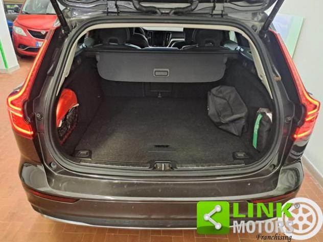 VOLVO V60 Cross Country 2.0 B4 D 211H 195 MHEV HYBRID PLUS AWD AUTOMATICA rif. 24055716 - Foto 9