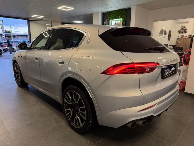 MASERATI GRECALE GT 2.0 MHEV 300CV PELLE CAM ANNO 2023 - Foto 6