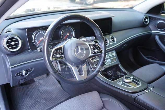 Mercedes-Benz Classe E E 220 d Auto Sport - Foto 10