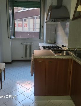 APPARTAMENTO 3 LOCALI 95 MQ. PIAZA PO' - VIA ELBA ZONA TRANQUILLISSIM - Foto 3