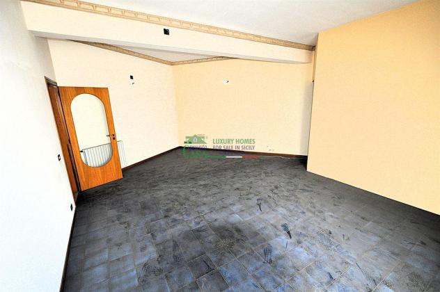 Rif. 9691 - Soluzione indipendente con ampio Terrazzo + Comm.le - Foto 11