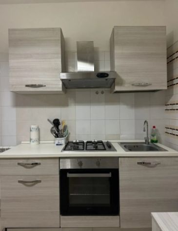 ROMA 70 STANZA CONDOMINIO INCLUSO - Foto 3