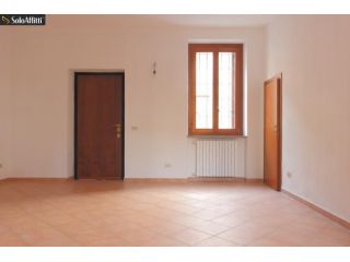 Trilocale in affitto a Desio