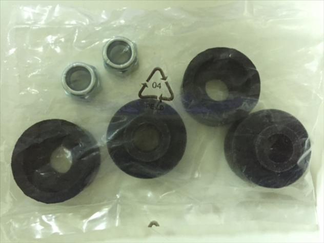 4AP012 KIT SILENT BLOC AMMORTIZZATORE ANT AIXAM CITY GTO COUPE CROSSLINE MINAUTO