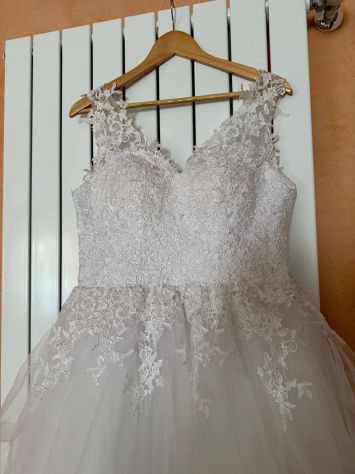 Abito da sposa stile principessa - Foto 6