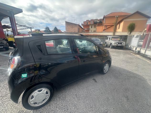 Chevrolet Spark 1.0 - Foto 6
