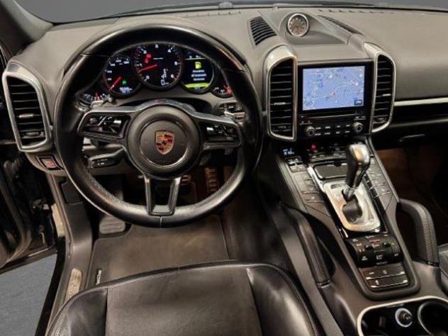 PORSCHE Cayenne 3.0 Diesel Platinum Edition +21"+SCARICHI+SOSP. rif. 23883069 - Foto 6