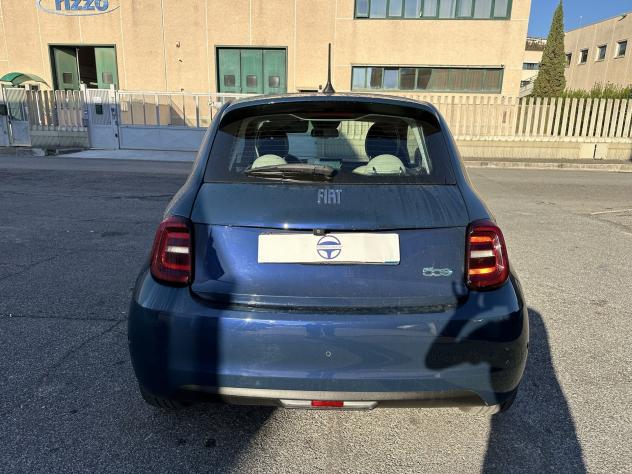 FIAT 500 500e 42 kWh La Prima - Foto 5