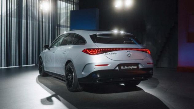 MERCEDES-BENZ CLA Shooting Brake 350 EQ 4Matic Advanced rif. 23272270 - Foto 6