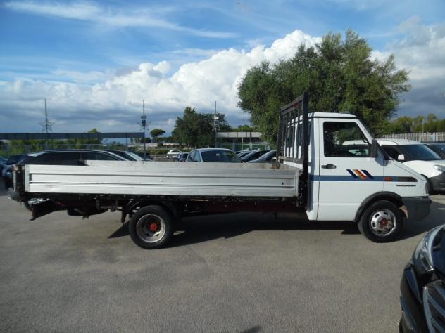 Iveco Daily 35.12 TDI PASSO LUNGO - Foto 8