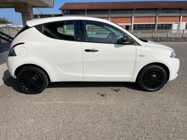 LANCIA Ypsilon 1.0 FireFly 5 porte S&S Hybrid Ecochic Gold rif. 24186460 - Foto 4