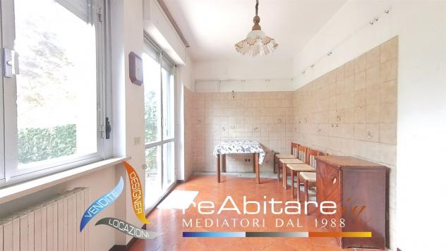 Villetta a schiera luminosa con giardino, terrazzo panoramico e box doppio - Foto 4
