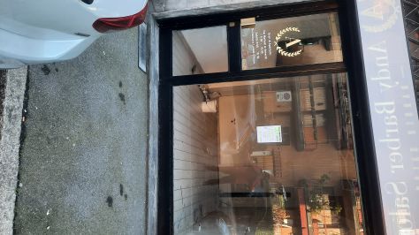 NEGOZIO 45 MQ. VIA MONTE ROSA CESANO BOSCONE AFFITTASI A REFERENZIATI RICHIESTA