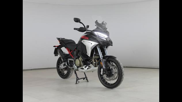 Ducati Multistrada V4 RALLY RADAR DARK STEALTH SPOKED WHEELS RALLY RADAR DARK