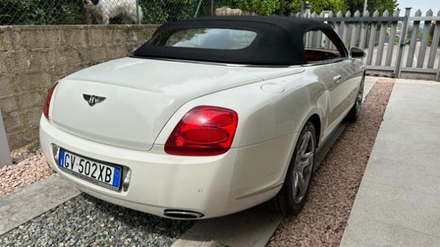 BENTLEY Continental GTC W12 560 Cv Cabriolet Iva 22% Compresa rif. 23836776 - Foto 10