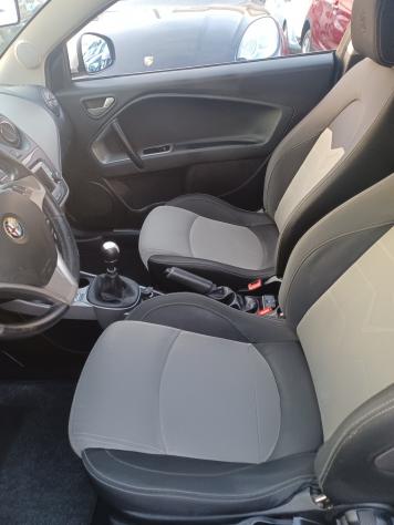 Alfa Romeo MiTo 1.3 JTDm DISTINCTIVE 2014 - Foto 10