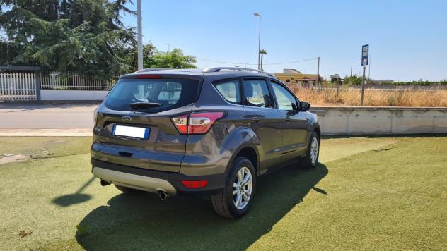 Ford Kuga 1.5 TDCi 120 cv 8v. Business 2017 - Foto 3