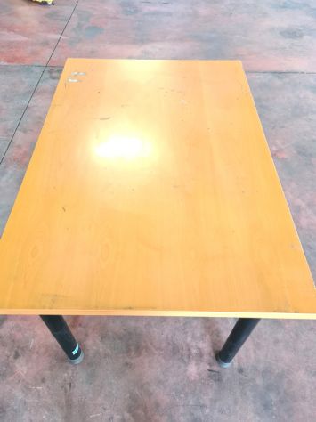 tavolo in legno da arredamento usato - Foto 2
