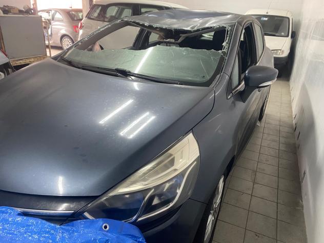 Renault Clio dCi 8V 90CV Start&Stop 5 porte Energy Intens - Foto 4