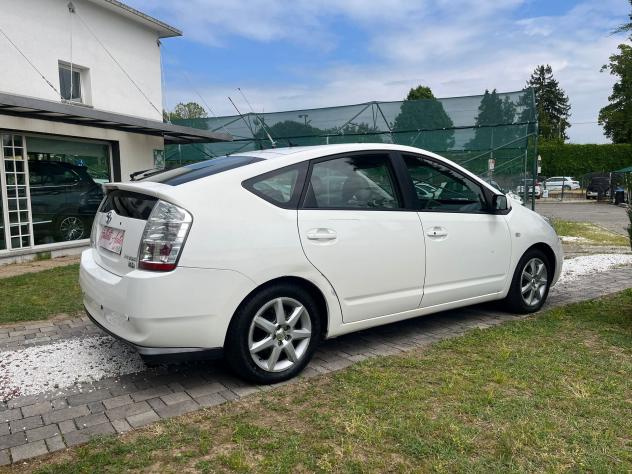 Toyota Prius 1.5 Hybrid- RISERVATA A COMMERCIANTI D’AUTO - Foto 4