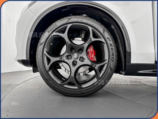 Alfa Romeo Stelvio Stelvio 2.2 t Veloce Q4 210cv auto - Foto 7