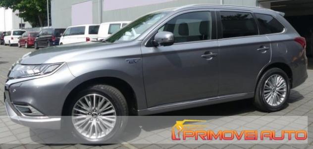 MITSUBISHI Outlander 2.4 MIVEC 4WD PHEV Intro Edition rif. 19505642 - Foto 8