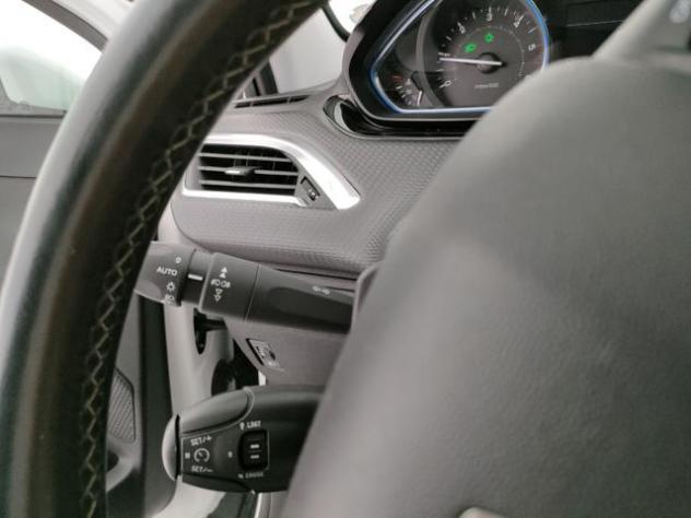 PEUGEOT 2008 1° serie BlueHDi 120 EAT6 S&S Allure rif. 23773528 - Foto 9