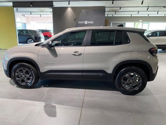 Jeep Avenger e-Hybrid 1.2 MHEV e-Hybrid Turbo Longitude - Foto 2