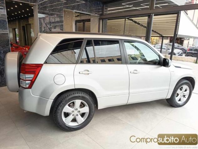 SUZUKI Grand Vitara 1.9 DDiS 5 porte Offroad rif. 24039090 - Foto 3