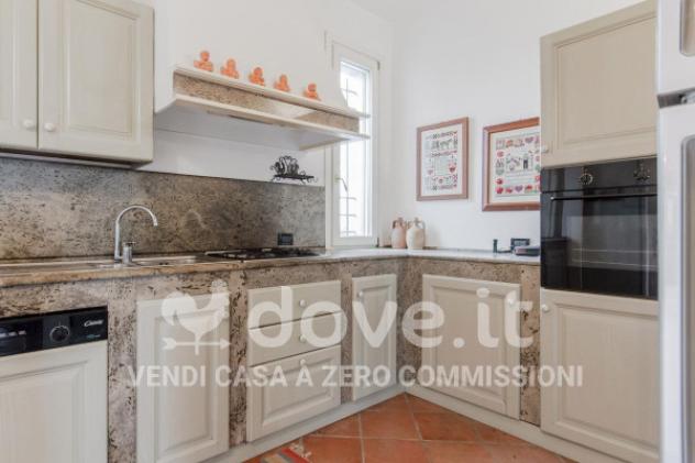 Casa indipendente di 300 m² con più di 5 locali e box auto in vendita a Canaro - Foto 8