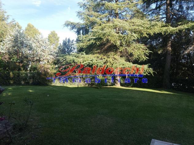 CALCINELLI - POSIZIONE PANORAMICA - VILLA SINGOLA CON GIARDINO - Foto 3