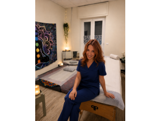 Massaggi - benessere Genova - Studio olistico e di massaggi massoterapici di Erika Tel:3440501823