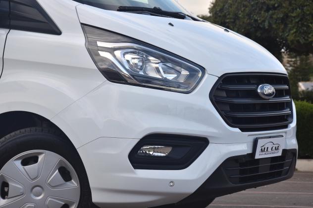 Ford Transit Custom L1-H1 2.0 Tdci 130cv Trend - Foto 8