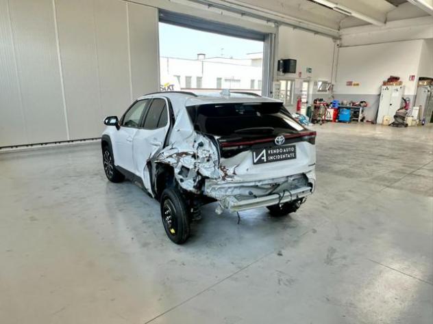 TOYOTA Yaris Cross 1.5 HYBRID 5P. E-CVT TREND rif. 23877985 - Foto 5