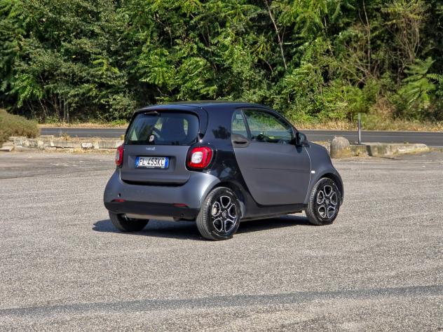 Smart ForTwo 70 1.0 twinamic Prime CV-71 E6 Automatico NEO 2017 - Foto 6