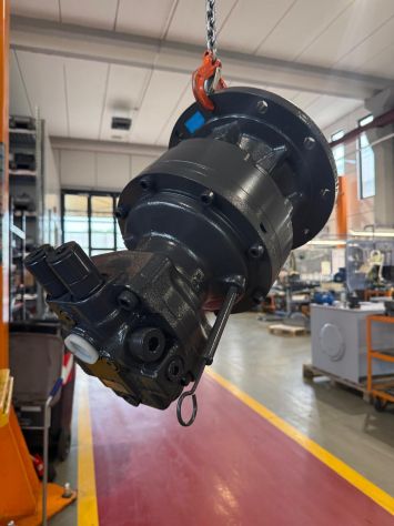 Motoriduttore per miniescavatore Case CX30