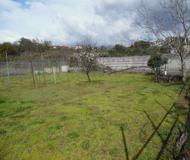 terreno mq. 3000-S. G. La Punta/V. le Della Regione. - Foto 4