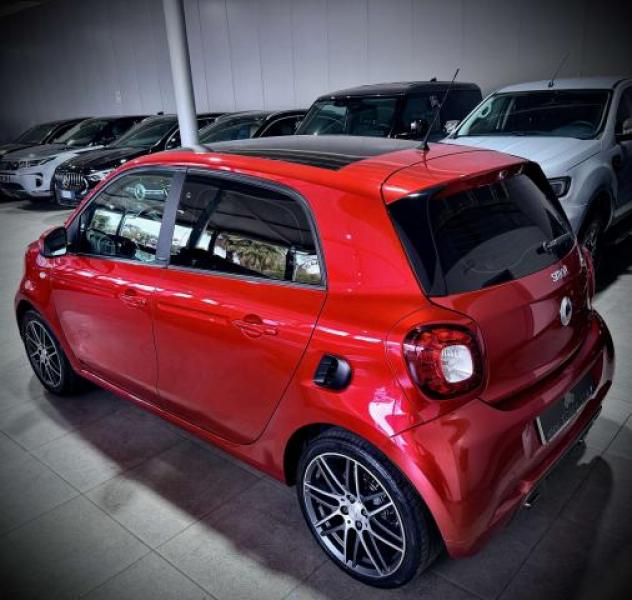 smart forFour 0.9 109CV Brabus Xclusive - Foto 7