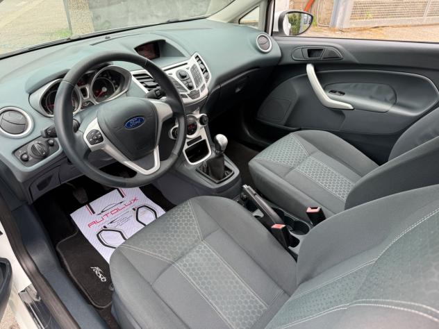 Ford Fiesta 1.2 82CV 3 porte Titanium IMPECCABILE - Foto 8