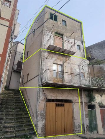 V004312 - VENDESI CASA A 1 € A SUTERA - Foto 2