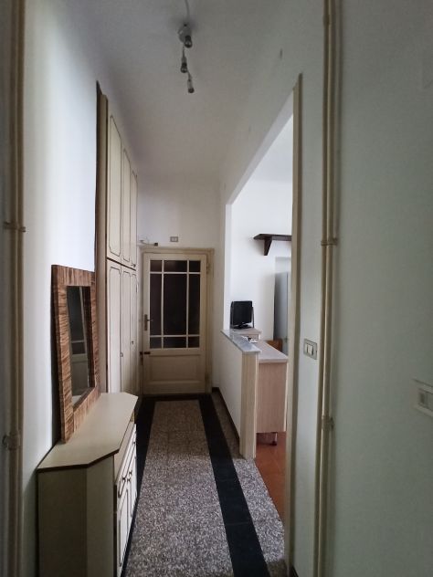Affitto POSTO LETTO IN AMPIA CAMERA DOPPIA-SOLO RAGAZZE - Foto 4